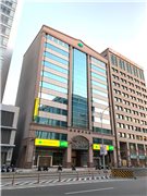 鄰近惠宇科博臻觀社區推薦-國泰南京商業大樓，位於台北市中山區
